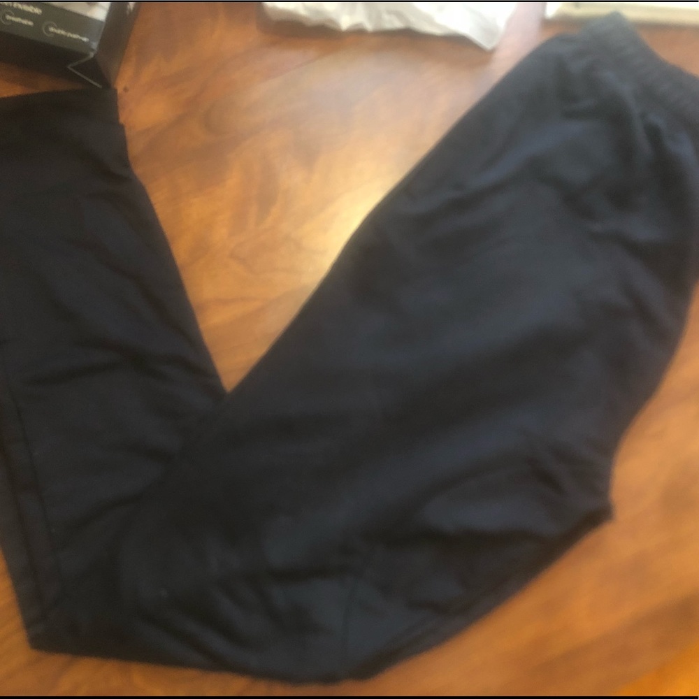 Liyuqi women’s tights ❤️😍❤️ size L